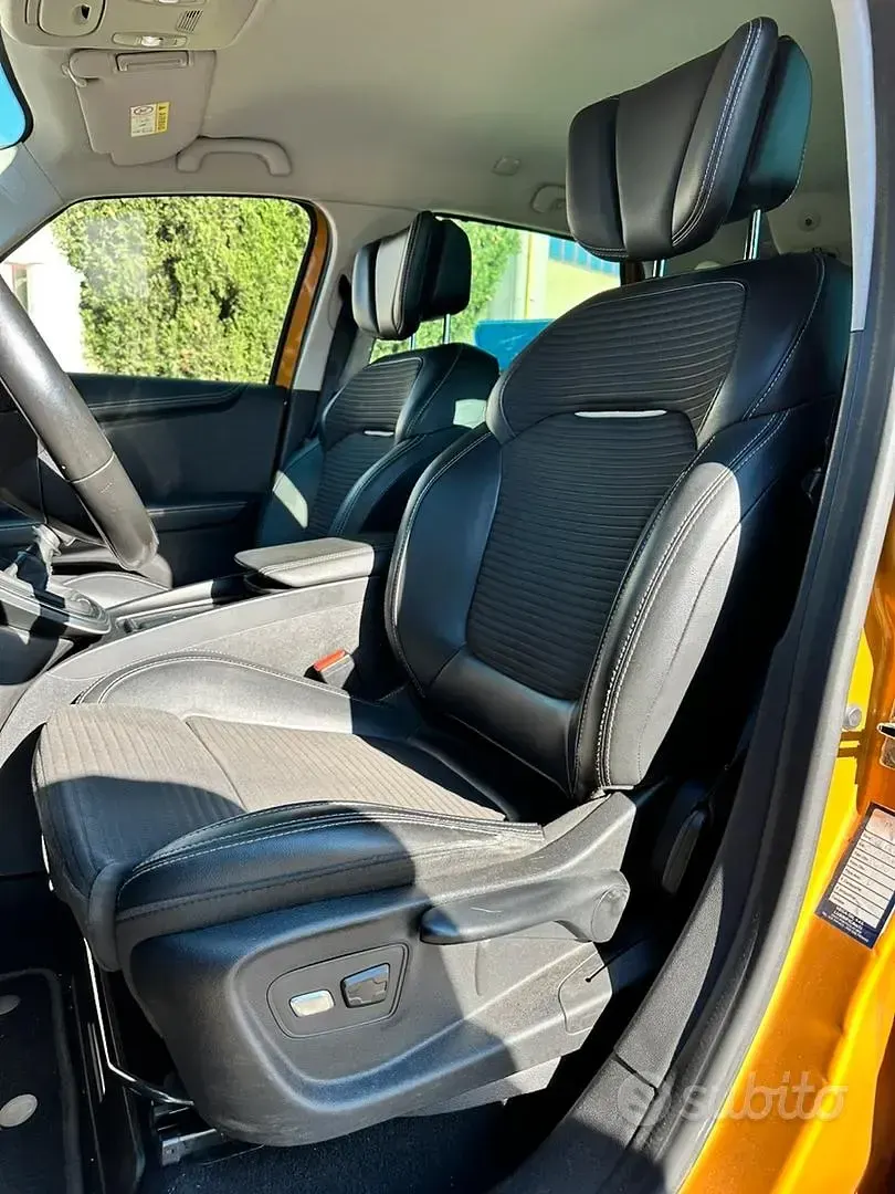Usata Renault Scénic Bose Edition 131 CV (96 kW) 2017 Monovolume