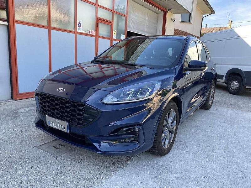 Blu/azzurro Usata 2023 Ford Kuga ST-Line SUV | 23.990 € (Buon prezzo) - Immagine 1/4