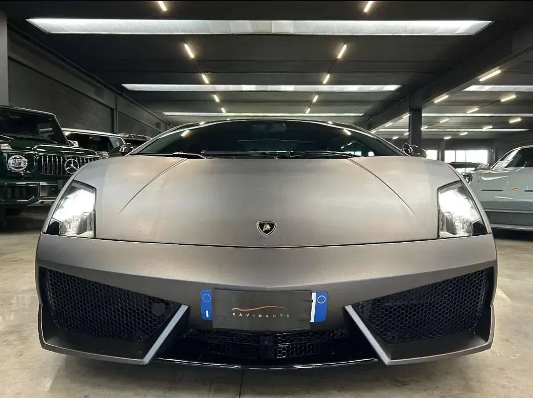 Usata Lamborghini Gallardo 560 CV (411 kW) 2009 Grigio Coupé