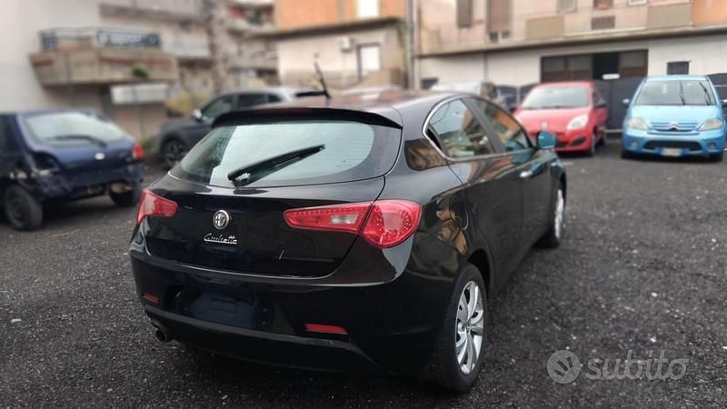 Usata Alfa Romeo Giulietta 2011 Utilitaria