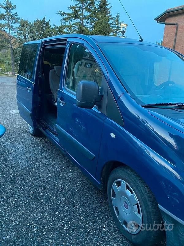 Usata Fiat Scudo 2011 Blu Furgone