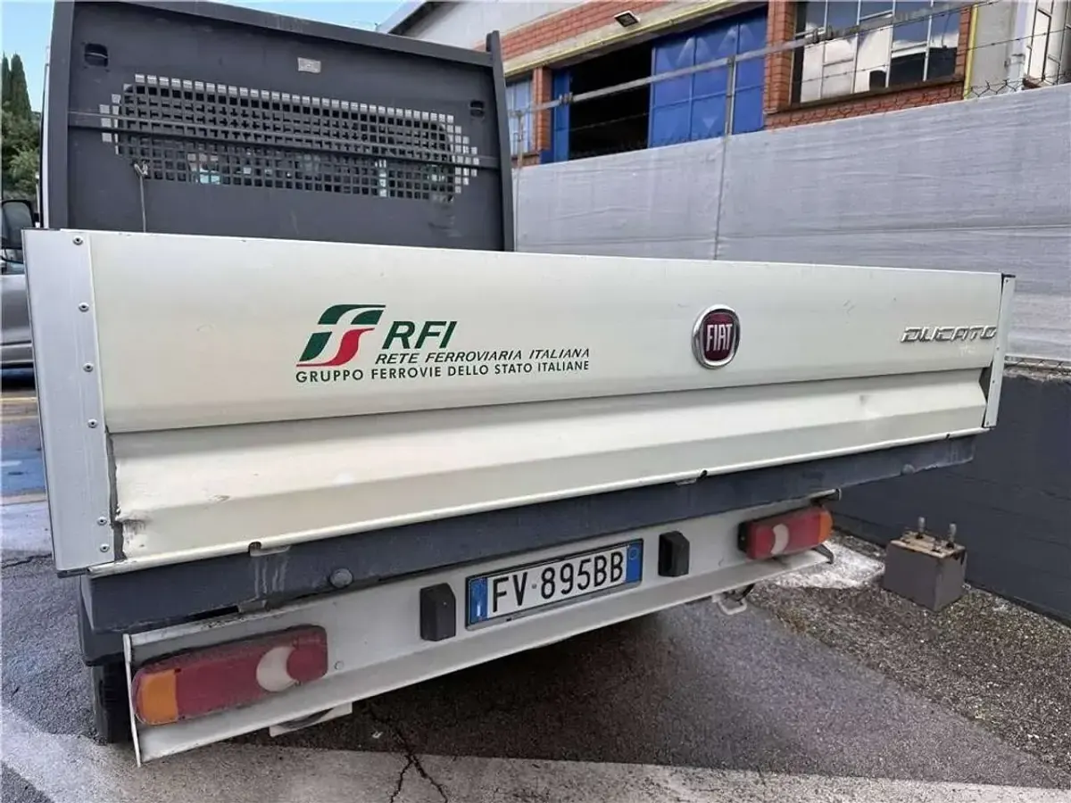 Usata Fiat Ducato 116 CV (85 kW) 2019 Bianco Furgone