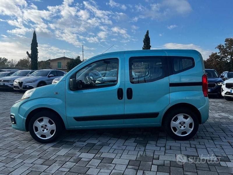 Usata Fiat Qubo Trekking 80 CV (58 kW) 2017 Blu/azzurro Monovolume