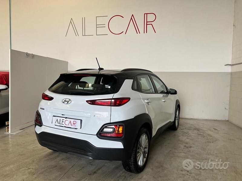 Usata Hyundai Kona Xpossible 120 CV (88 kW) 2019 Bianco SUV