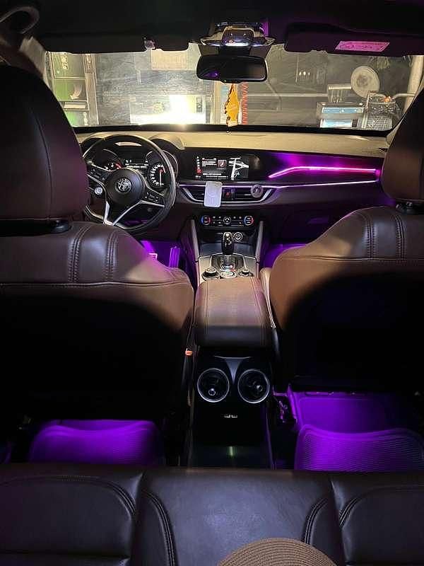 Usata Alfa Romeo Stelvio 209 CV (153 kW) 2020 Argento SUV