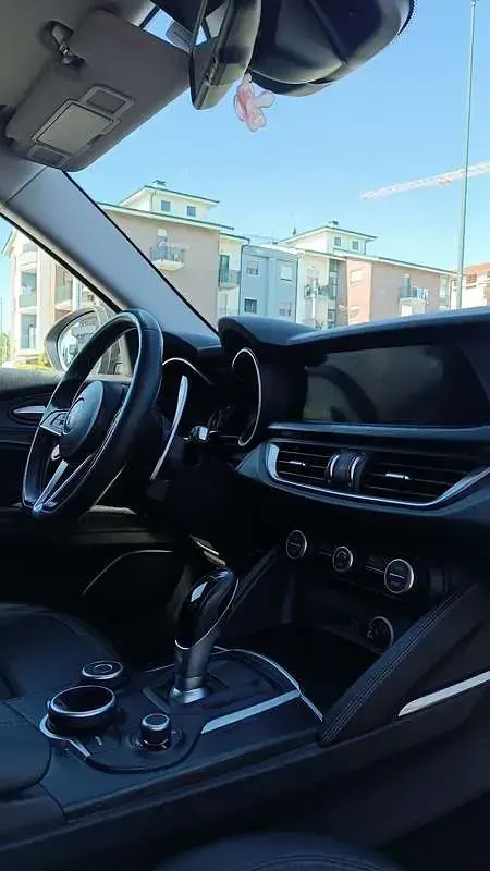 Usata Alfa Romeo Stelvio Tech Edition 190 CV (139 kW) 2019 SUV