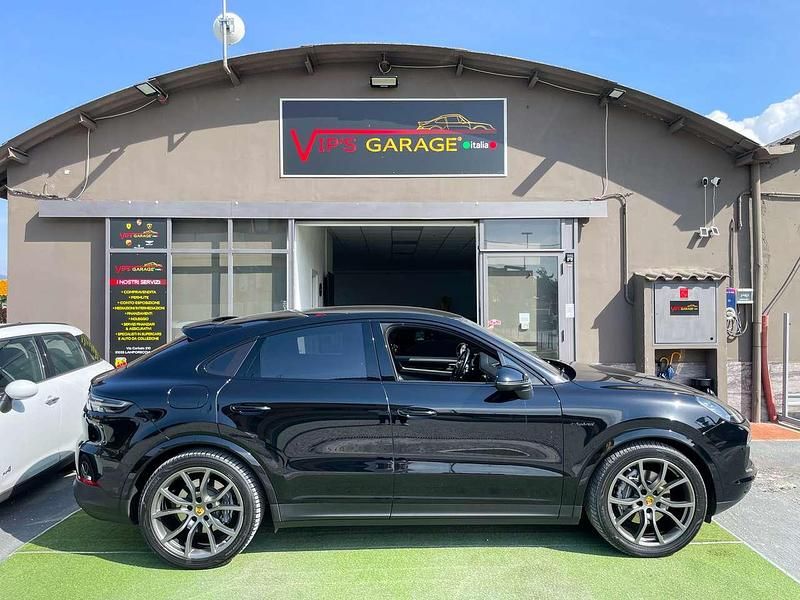 Usata Porsche Cayenne Coupe 340 CV (250 kW) 2020 Nero Coupé
