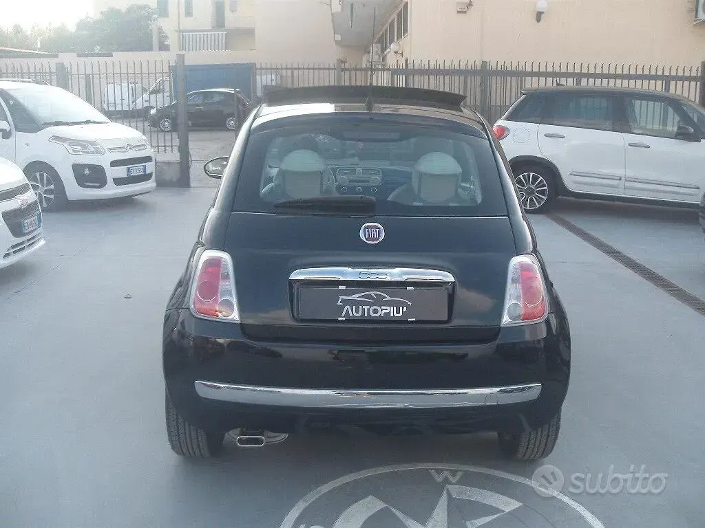 Usata Fiat 500 Lounge 69 CV (50 kW) 2010 Nero Utilitaria