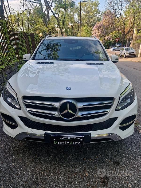 Usata Mercedes GLE250 204 CV (150 kW) 2016 Bianco SUV