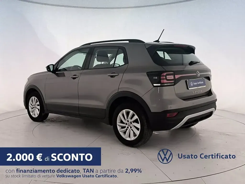 Usata VW T-Cross Style 95 CV (69 kW) 2021 Limestone grey metallizzato SUV