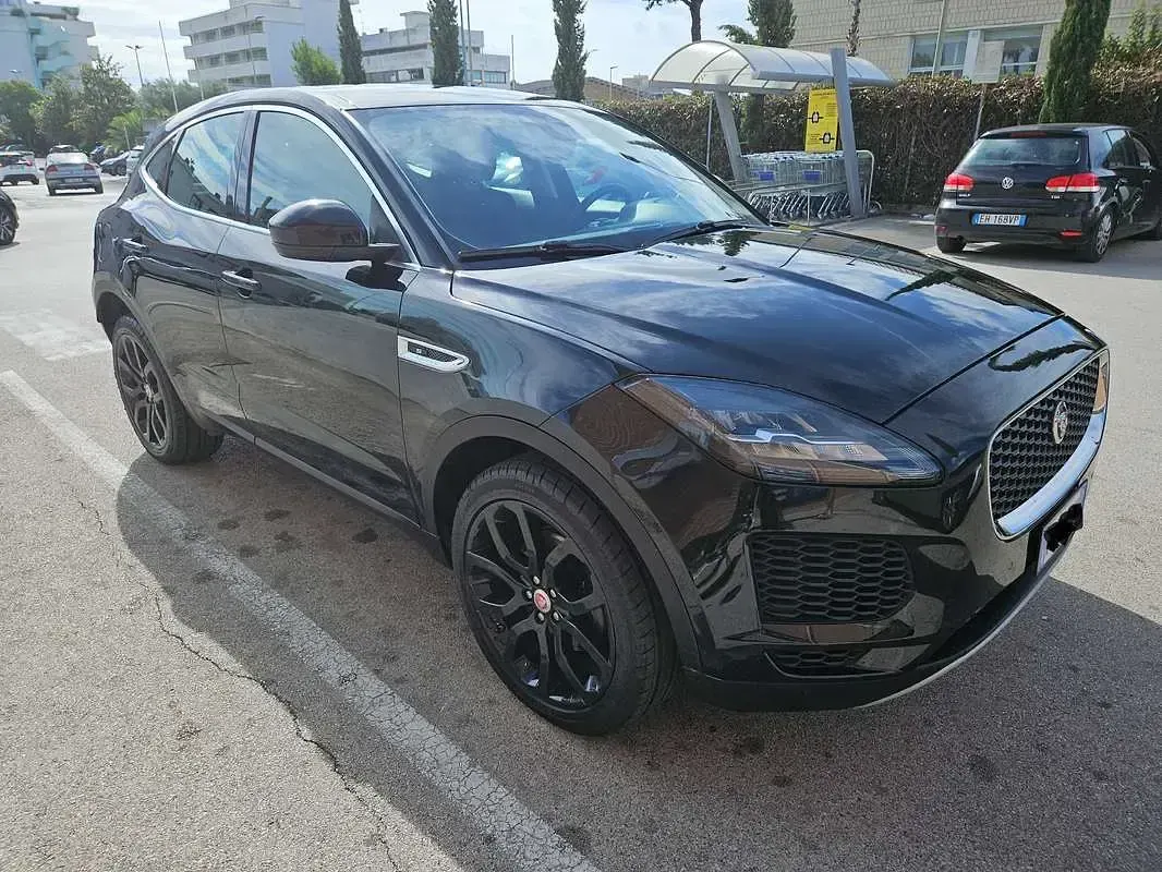 Usata Jaguar E-Pace 150 CV (110 kW) 2019 Nero SUV