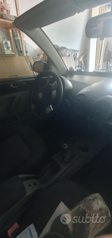 Nero Usata 2003 VW Beetle Cabrio | 5000 € (Super prezzo) - Immagine 1/4