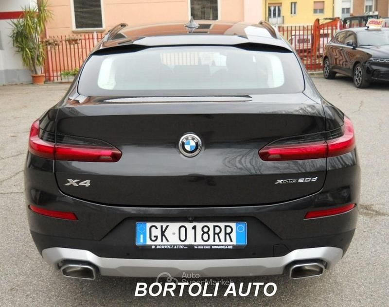 Usata BMW X4 190 CV (139 kW) 2022 Grigio scuro SUV