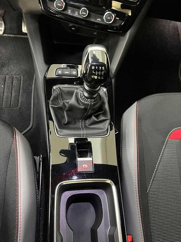 Usata Opel Mokka 101 CV (74 kW) 2023 Bianco SUV