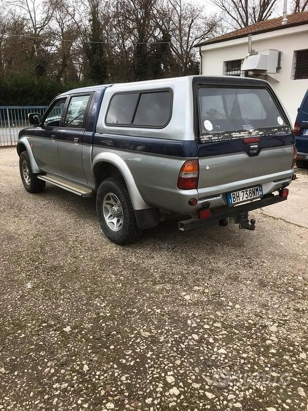 Usata Mitsubishi L200 87 CV (63 kW) 2000 Pick-up