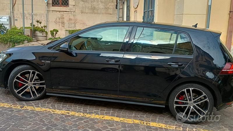 Usata VW Golf VII 184 CV (135 kW) 2017 Nero Berlina