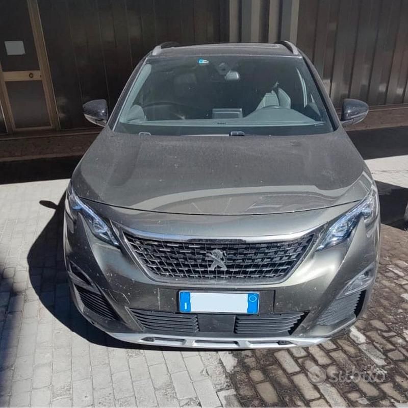 Usata Peugeot 3008 Crossway 131 CV (96 kW) 2019 Verde SUV