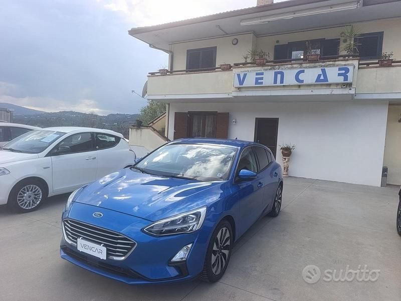 Usata Ford Focus Business Edition 120 CV (88 kW) 2019 Blu Berlina