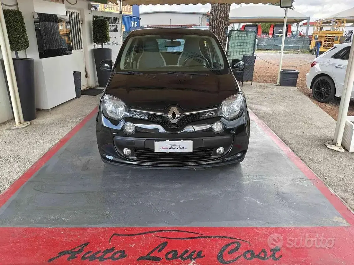 Usata Renault Twingo SE 69 CV (50 kW) 2016 Nero Utilitaria