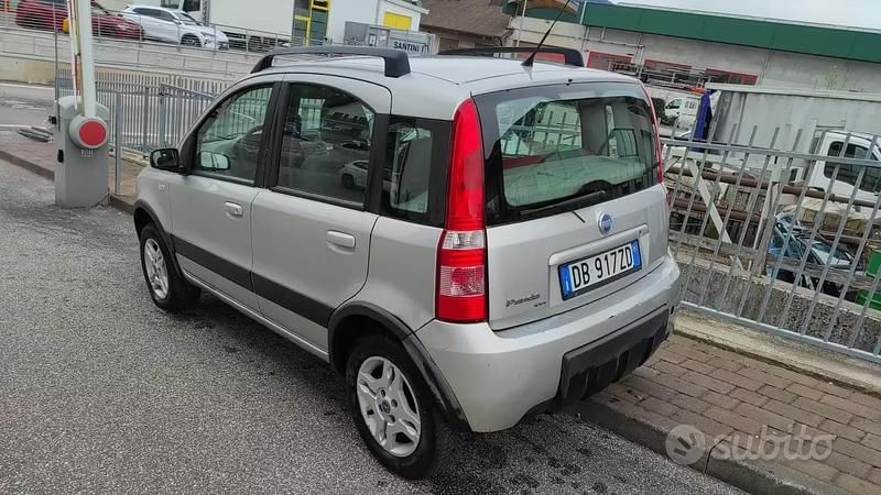 Usata Fiat Panda 4x4 2006 Grigio Utilitaria