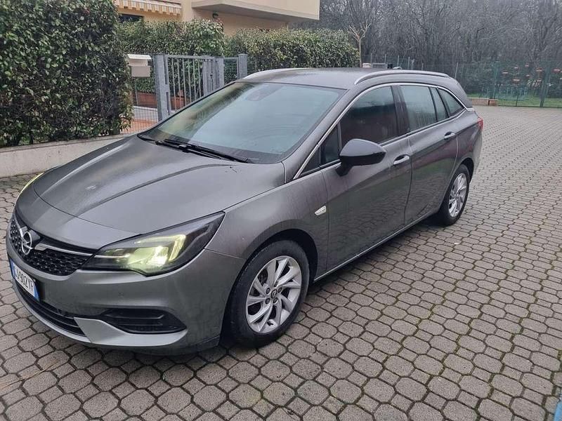 Usata Opel Astra Business 136 CV (100 kW) 2020 Station wagon