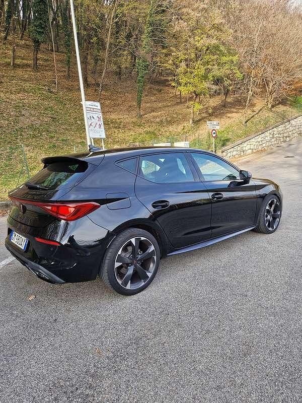 Usata Cupra Leon 190 CV (139 kW) 2023 Berlina