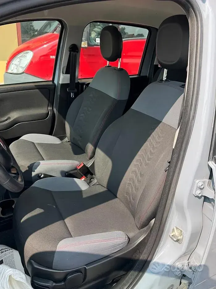 Usata Fiat Panda Easy 69 CV (50 kW) 2020 Grigio Utilitaria