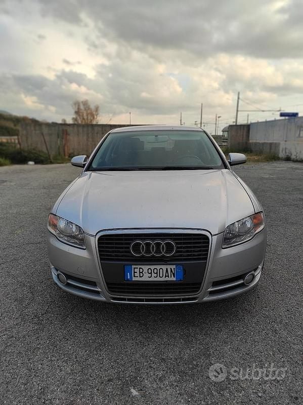 Usata Audi A4 S-Line 140 CV (102 kW) 2006 Grigio Berlina