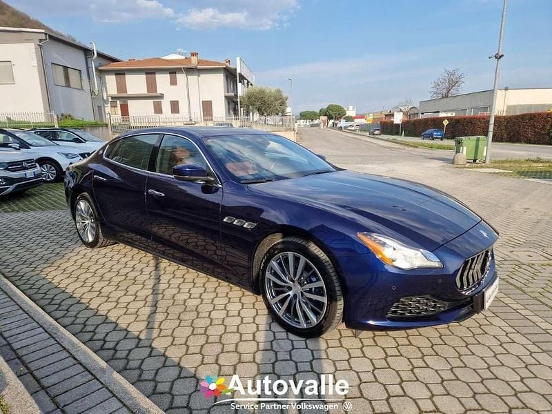 Usata Maserati Quattroporte 275 CV (202 kW) 2017 Blu Berlina