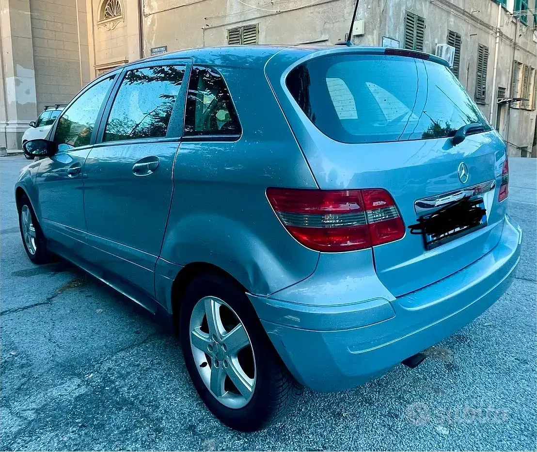 Usata Mercedes B180 109 CV (80 kW) 2008 Monovolume