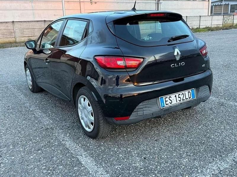 Usata Renault Clio IV 75 CV (55 kW) 2014 Nero Berlina