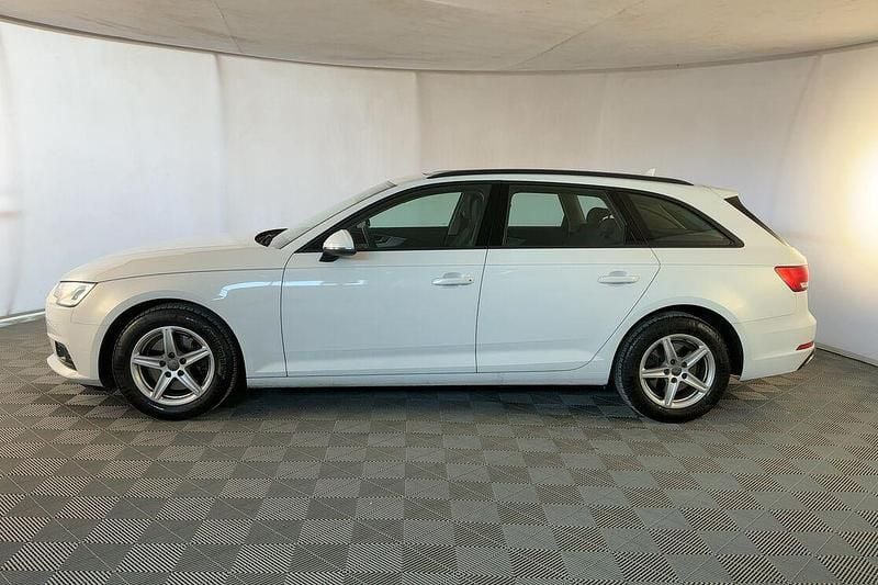 Usata Audi A4 122 CV (89 kW) 2019 Bianco