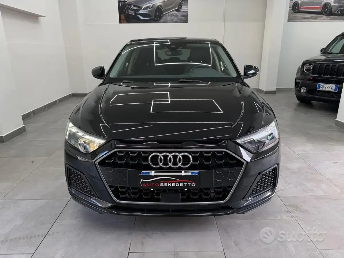 Usata Audi A1 116 CV (85 kW) 2019 Nero SUV