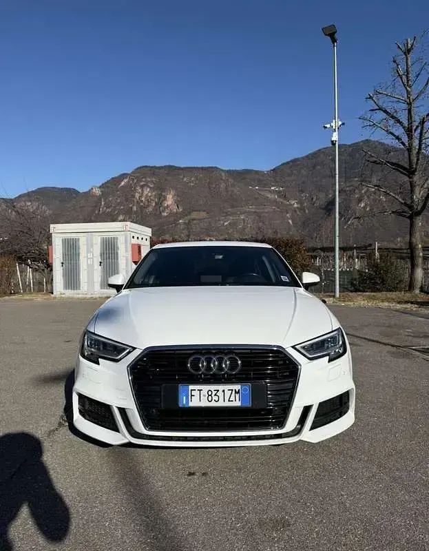 Usata Audi A3 S-Line 150 CV (110 kW) 2019 Berlina