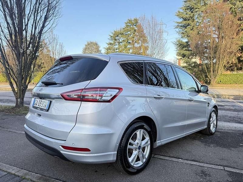 Usata Ford S-MAX Business Edition 150 CV (110 kW) 2020 Argento Monovolume