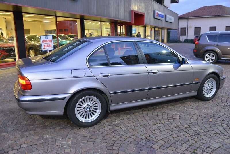 Usata BMW 520 150 CV (110 kW) 1996 Argento Berlina