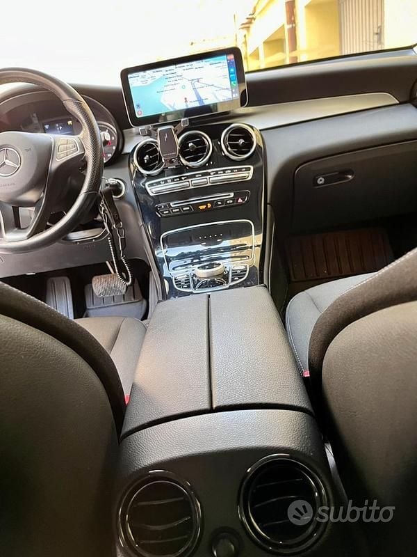 Usata Mercedes C220 2019 Grigio SUV