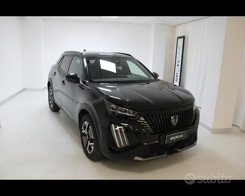 Usata Peugeot 2008 GT 131 CV (96 kW) 2024 Nero SUV