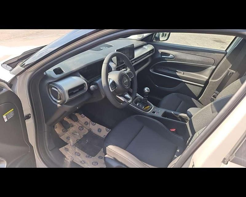 Nuova Jeep Avenger Summit 101 CV (74 kW) 2025 Yellow vitalic+br SUV