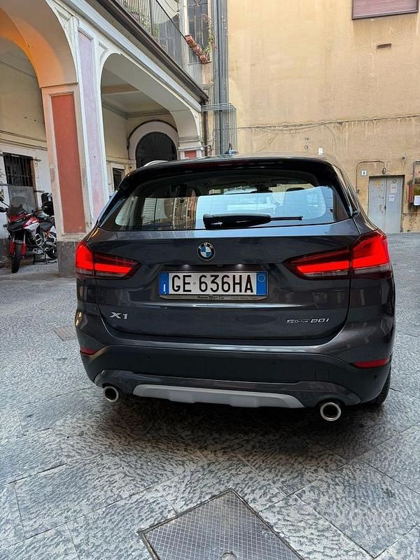 Usata BMW X1 184 CV (135 kW) 2021 Grigio SUV