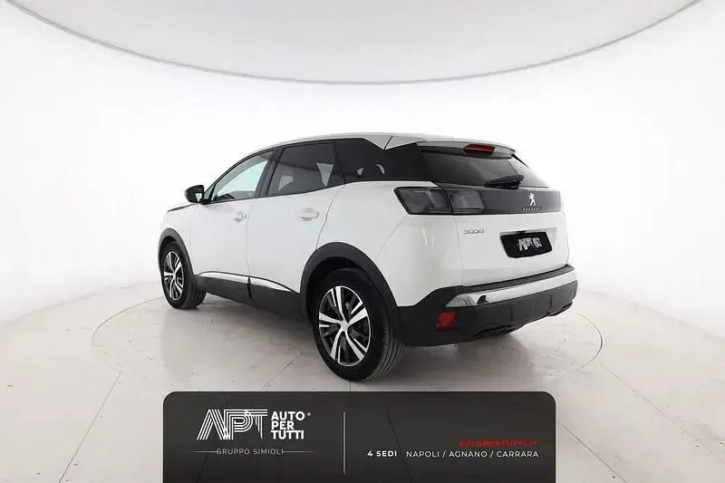 Usata Peugeot 3008 Allure 131 CV (96 kW) 2023 Bianco SUV
