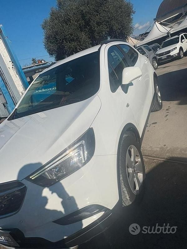 Usata Opel Mokka X 116 CV (85 kW) 2017 Bianco SUV