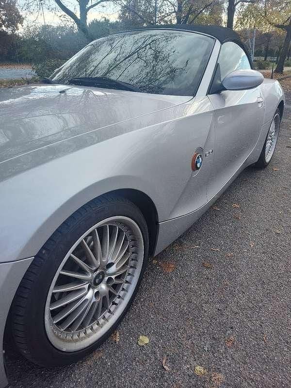 Usata BMW Z4 192 CV (141 kW) 2005 Argento Cabrio
