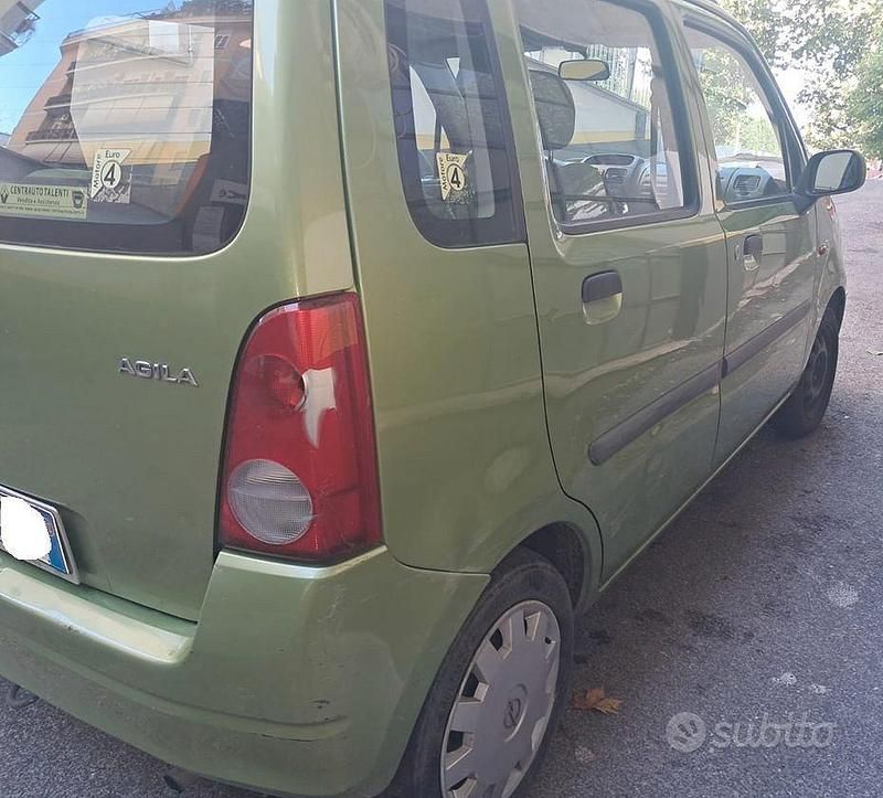 Usata Opel Agila 58 CV (42 kW) 2002 Verde Utilitaria