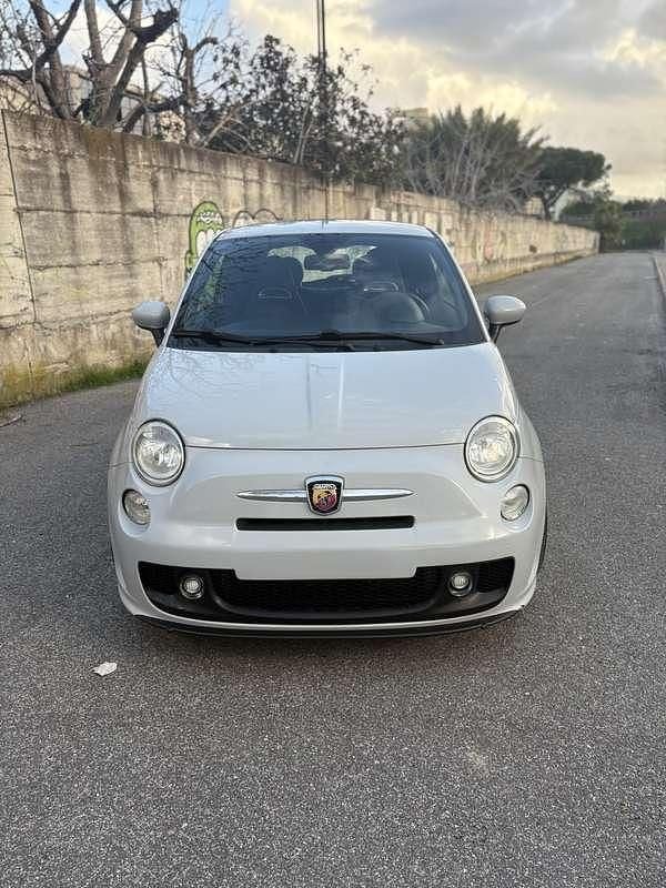 Usata Abarth 500 Custom 140 CV (102 kW) 2013 Utilitaria