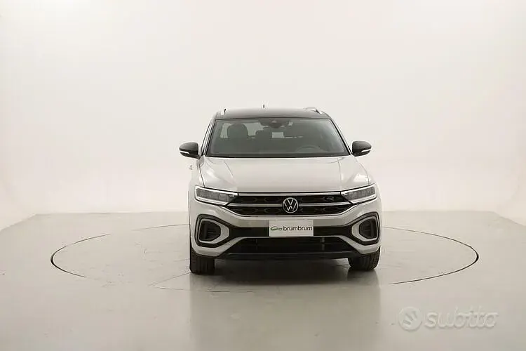 Usata VW T-Roc R-line 150 CV (110 kW) 2023 Grigio SUV