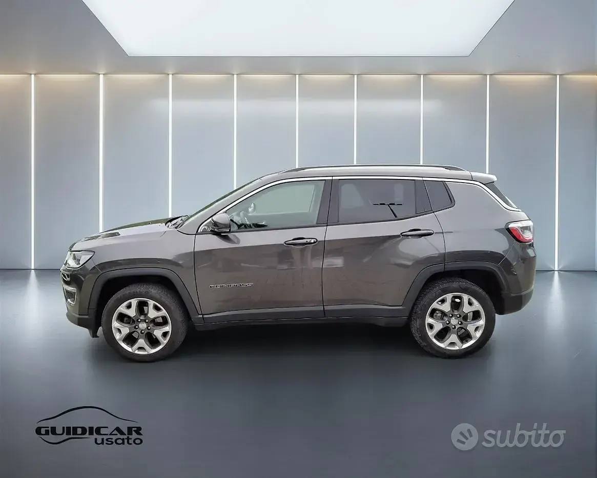 Usata Jeep Compass Limited 140 CV (102 kW) 2020 Grigio SUV