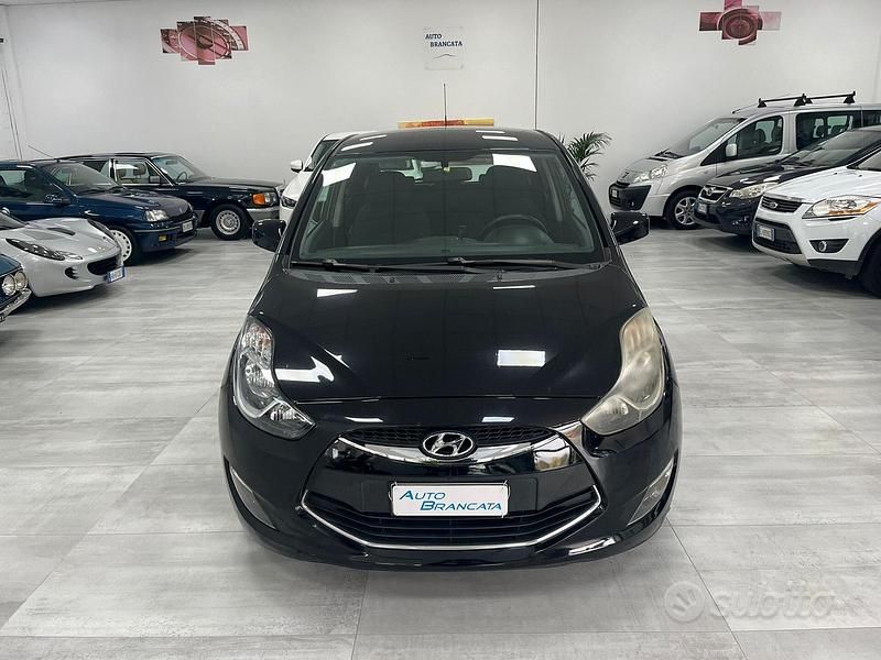 Begagnad Hyundai ix20 90 HK (66 kW) 2011 Svart Halvkombi