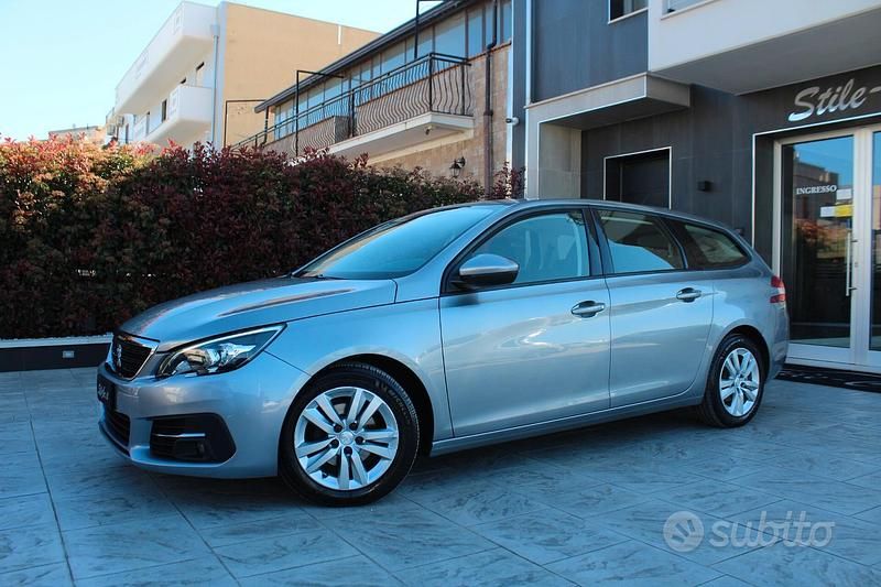 Usata Peugeot 308 Business-Line 102 CV (75 kW) 2019 Grigio Station wagon