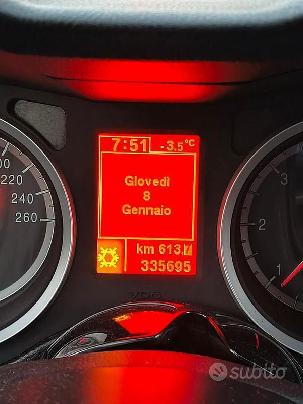 Usata Alfa Romeo 159 150 CV (110 kW) 2006 Nero Station wagon